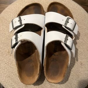 White Birkenstock’s